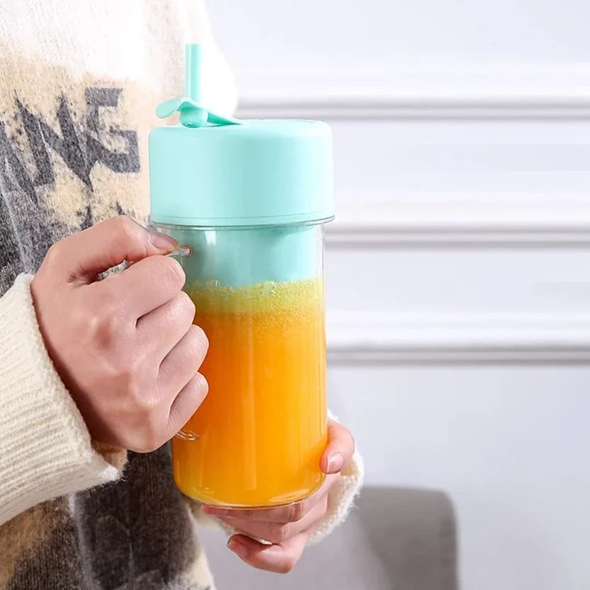 Mini Blender Juicer with Straw